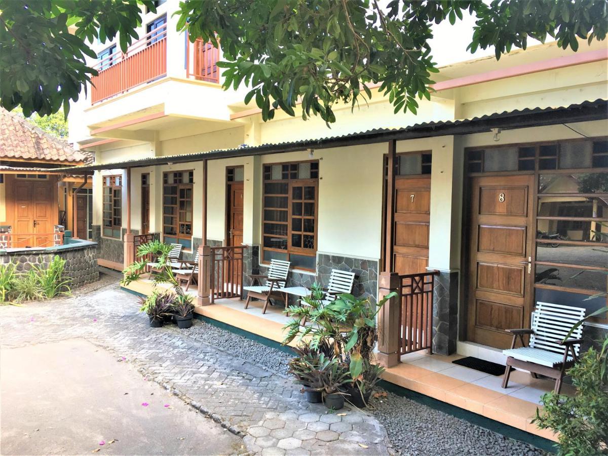 Hotel Wismancala Kaliurang Extérieur photo